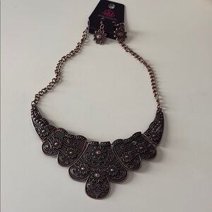 Paparazzi Antique Bronze Floral Necklace Set